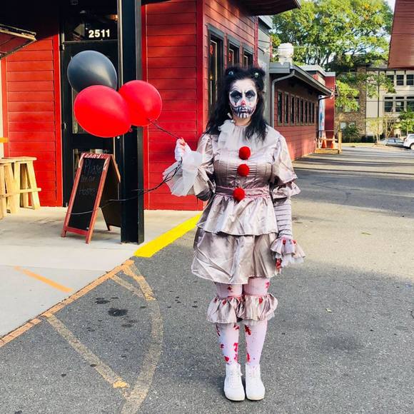 Meet your Posher, Sarah - Picture 1 of 1